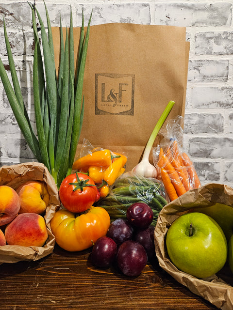 Local Bounty Box (Vegetarian Box) Feeds 4-6 ppl