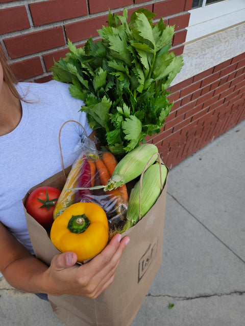 Local Bounty Box (Vegetarian Box) Feeds 1-2 ppl