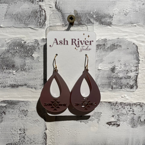 Dangle Earrings - Ash River