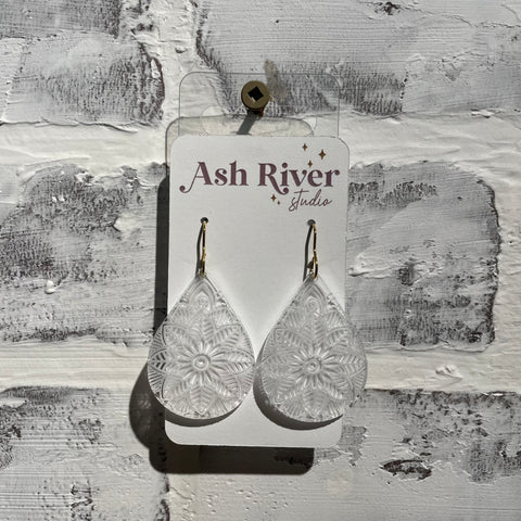 Dangle Earrings - Ash River