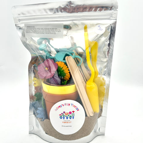 Flower kit with kinetic sand