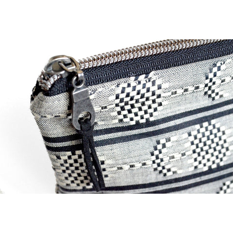 Black & White Woven Large Essential Oil Bag