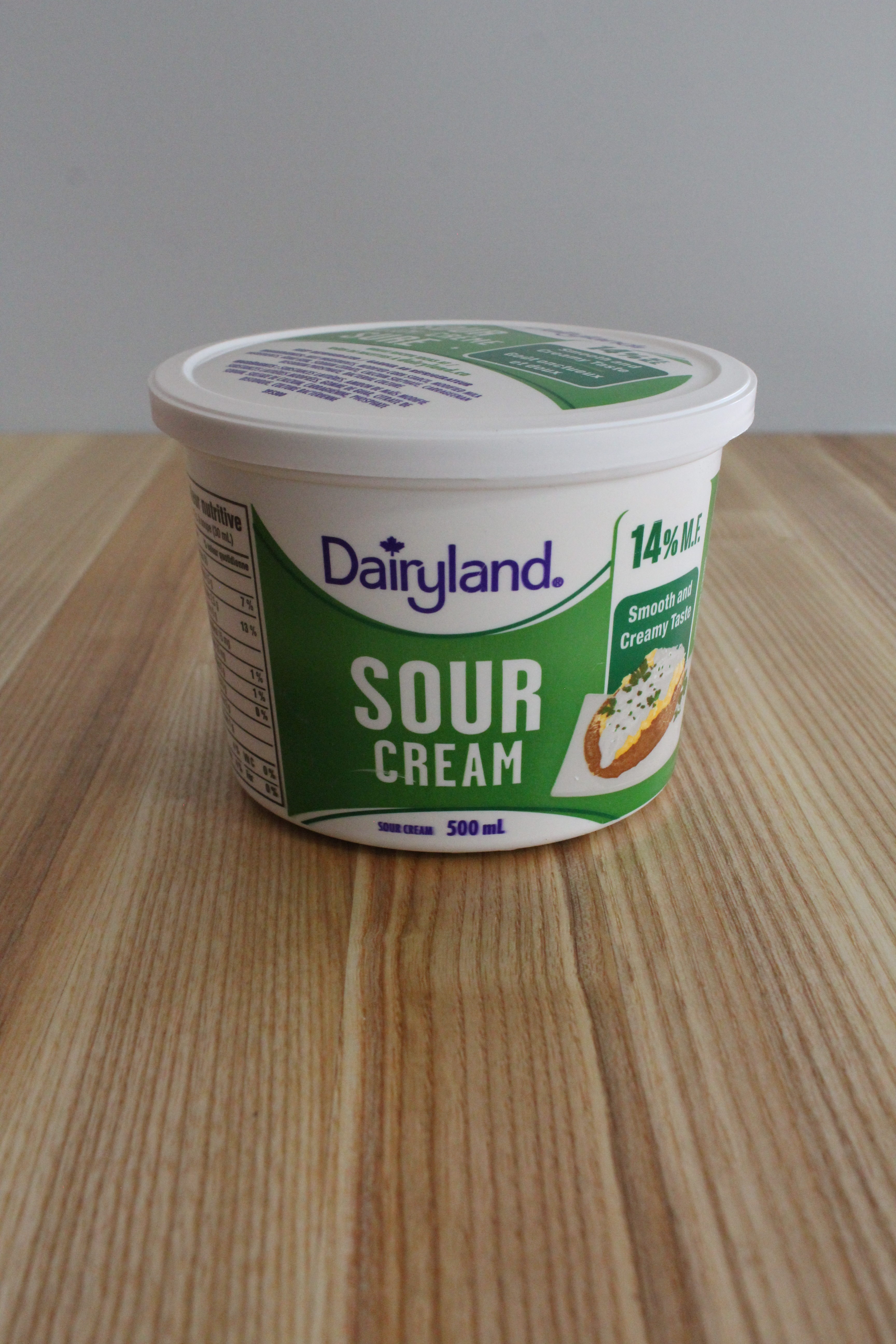 Dairyland – Sour Cream – 14% 500ml | Local &amp; Fresh | Regina, SK